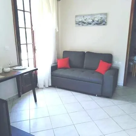 Lefkada Two Bedroom Apartment Nikiana