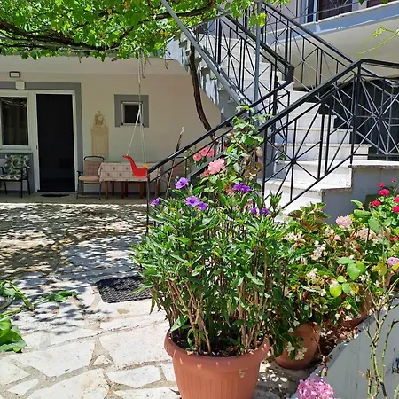 Lefkada Two Bedroom Апартаменты Никиана