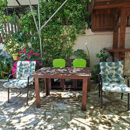 Lefkada Two Bedroom Apartment *